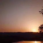 Homestay Casa Nova Velha