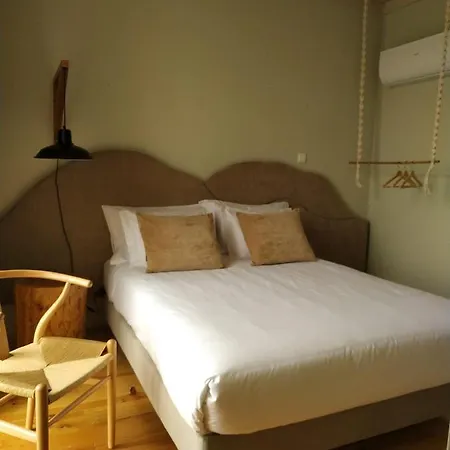 Casa Nova Velha ホームステイ *