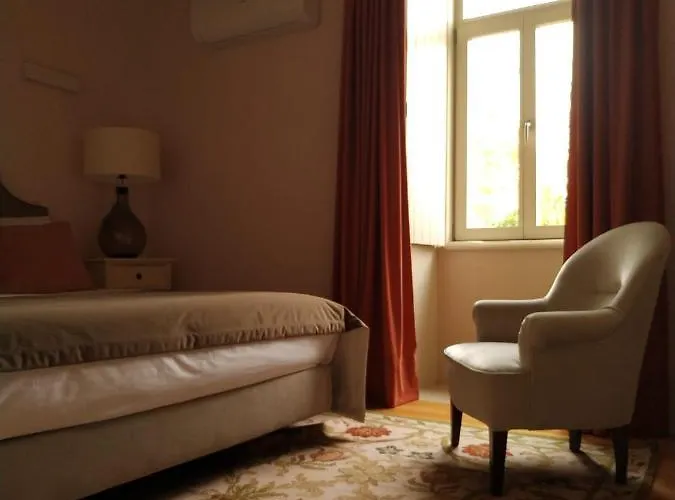 Homestay Casa Nova Velha Seixas (Vila Nova de Foz Coa)